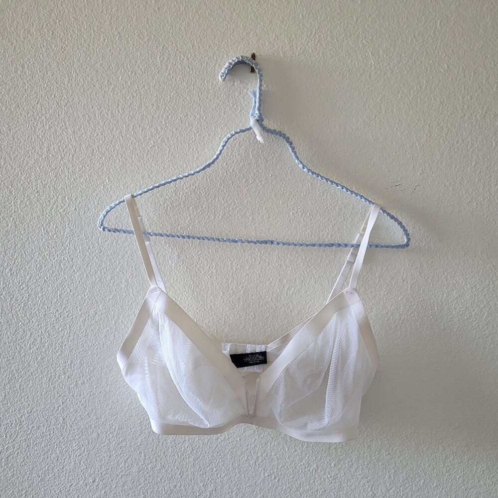 LIVY Mesh Unlined Bra